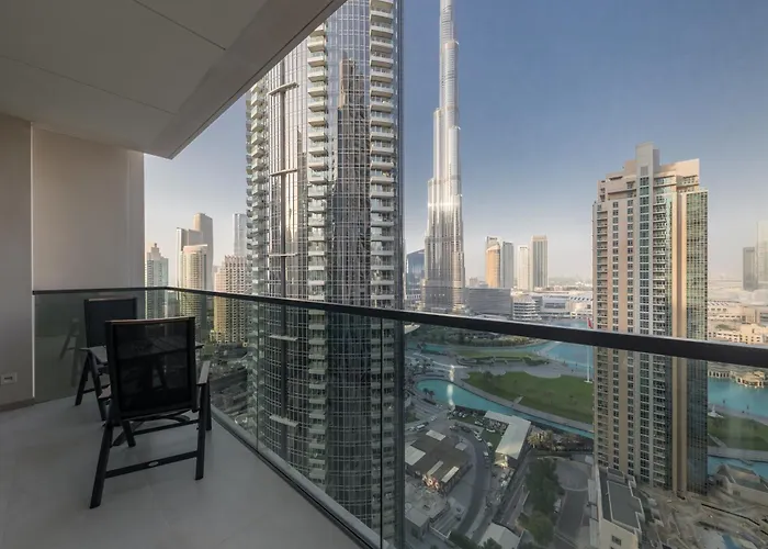 Spacious 3Br Plus Maids Burj Khalifa View