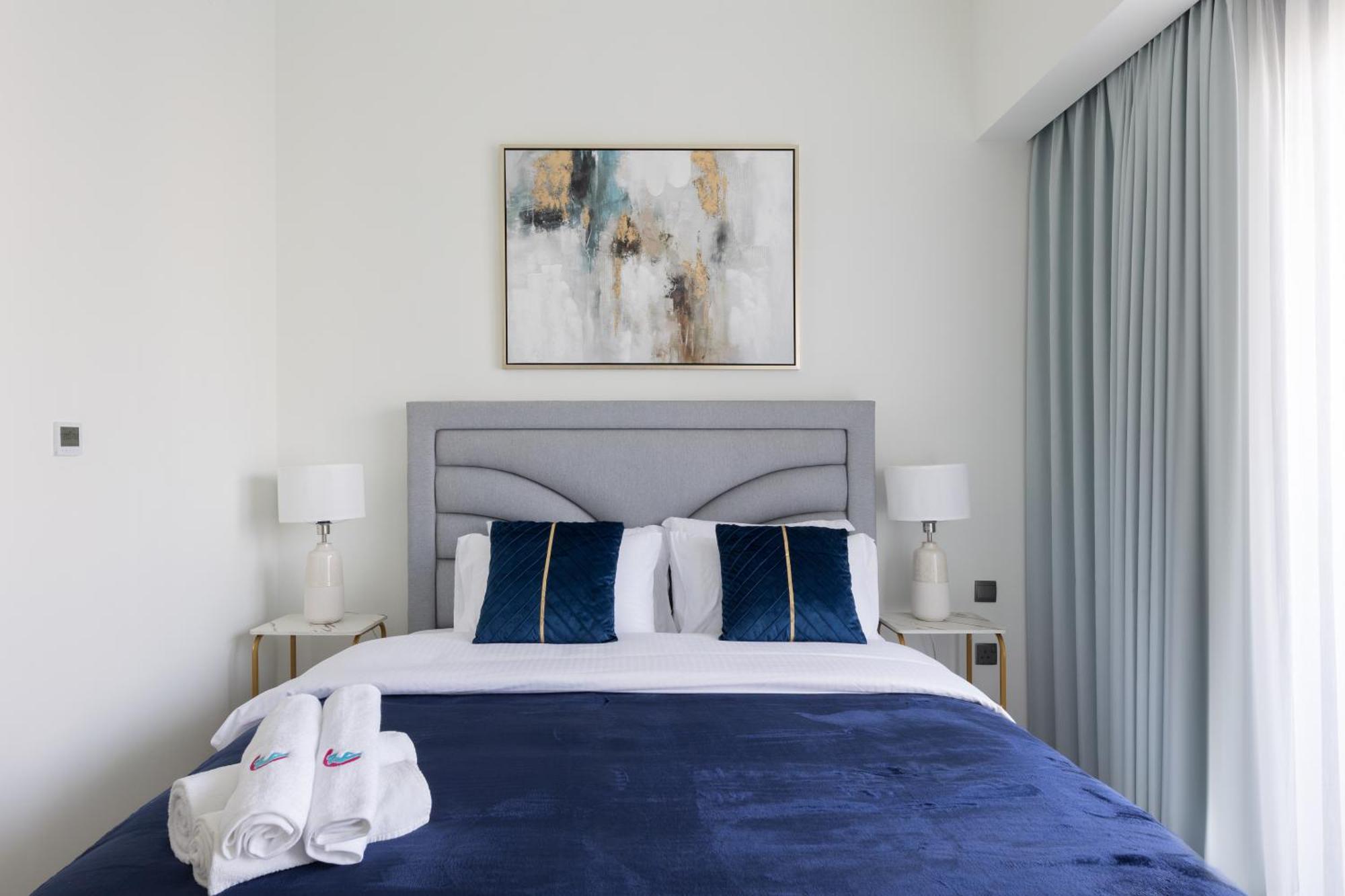 Apartment Spacious 3br Maids Burj Khalifa View Dubai
