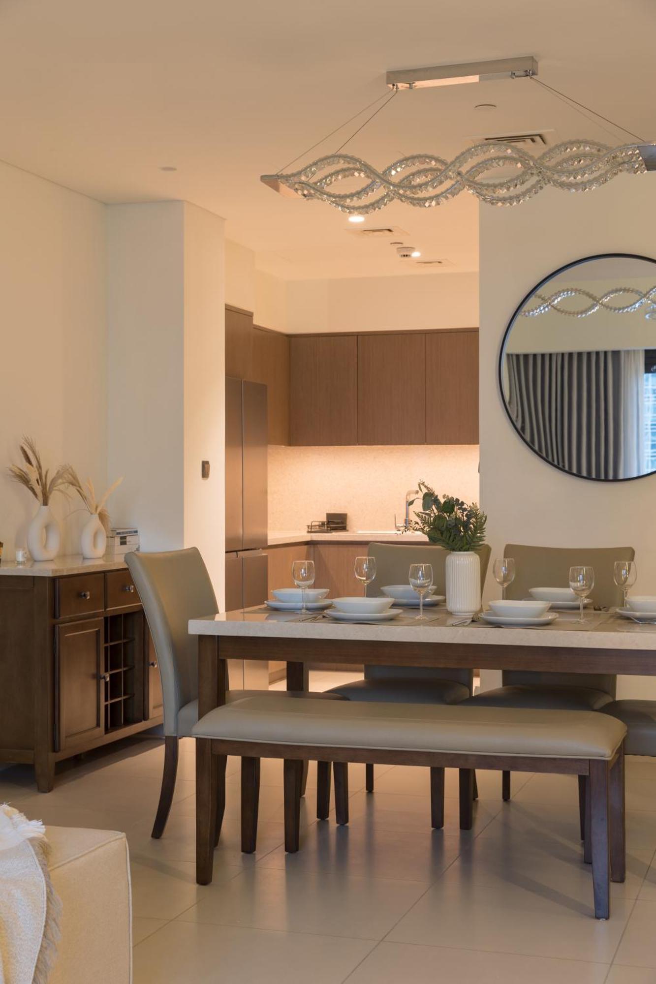 Spacious 3br Maids Burj Khalifa View Apartment *